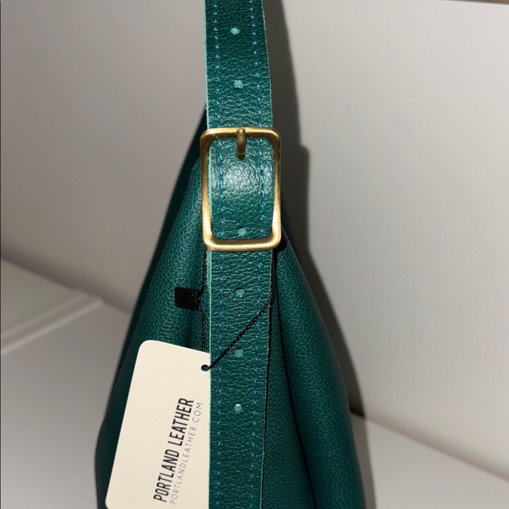 Portland Leather Goods Medium Aspen in Sea Glass - Picture 6 of 7
